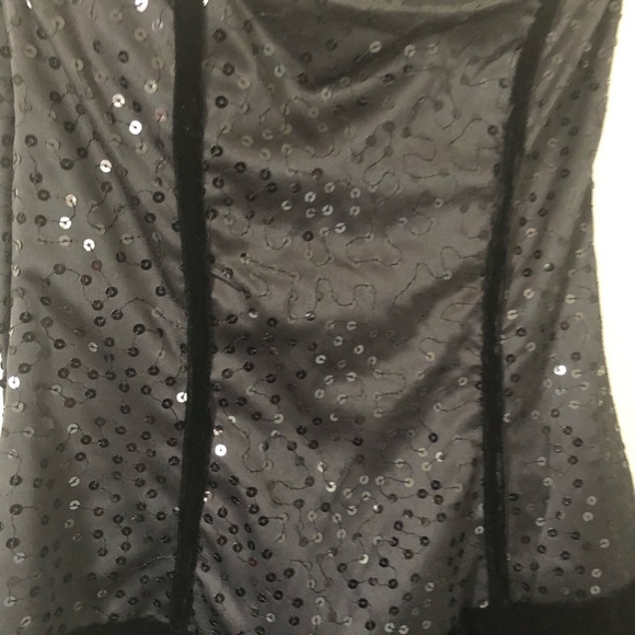 Betsey Johnson sleeveless Sequins Prom dress - Picture 14 of 15